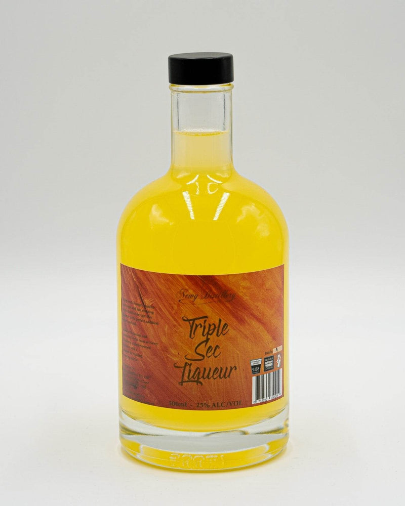 Triple Sec Gin Liqueur 500ml bottle. Triple Sec Gin Liqueur fruit gin liqueur by Newy Disitllery.