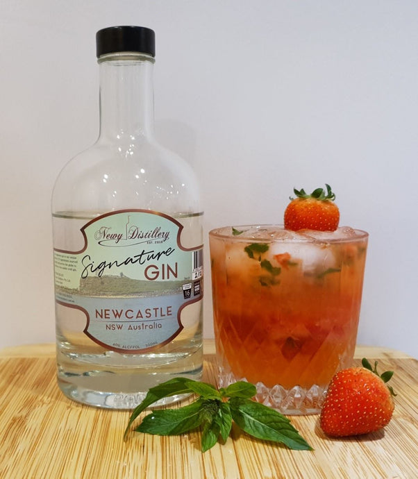 Strawberry Gin Mojito