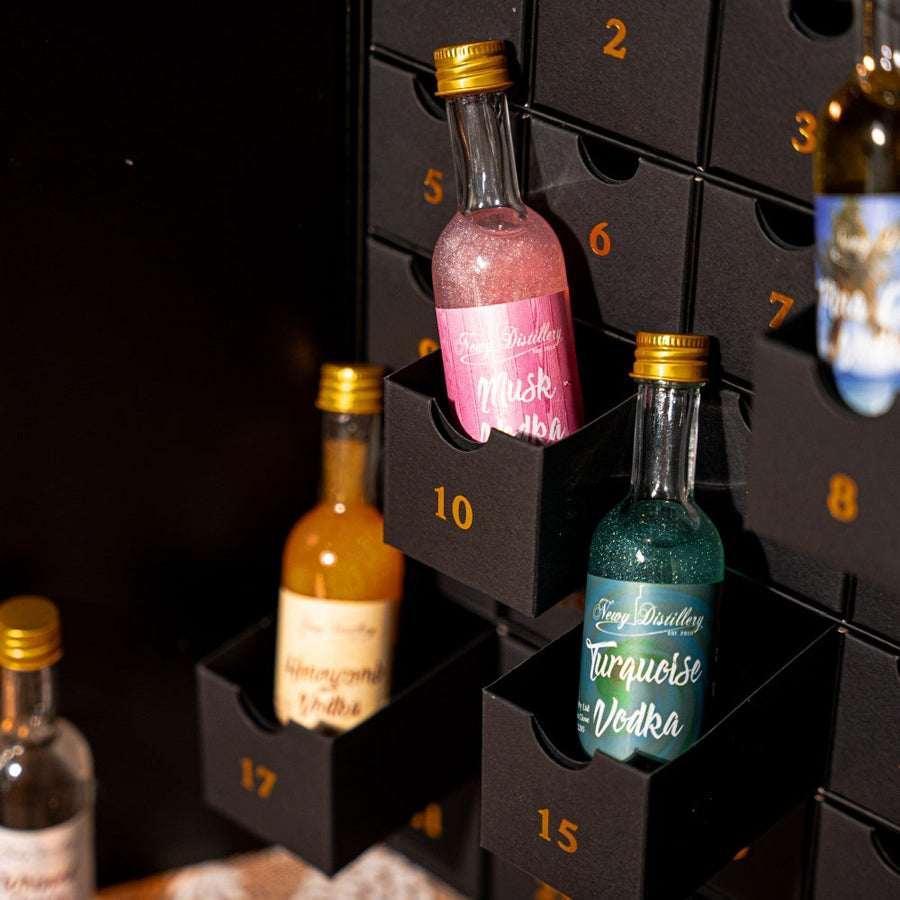 CHRISTMAS 24 DAY VODKA ADVENT CALENDAR