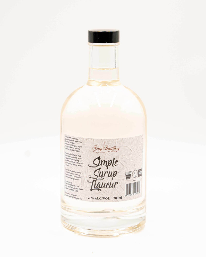 Newy Distillery Simple Syrup Liqueur. Simple syrup for making cocktails. 500ml bottle on white background. 20% alc/vol.