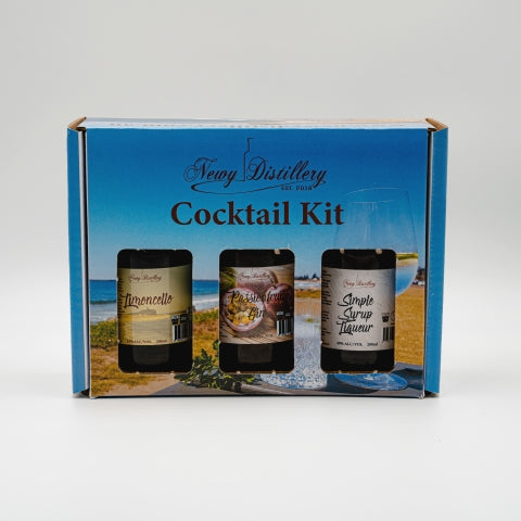 Passionfruit Gin Caipiroska Cocktail Kit by Newy Distillery. Gift box, front view.
