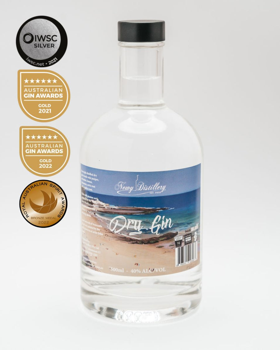 Newy Distillery multi-award Dry Gin 500ml bottle. John Earle label.