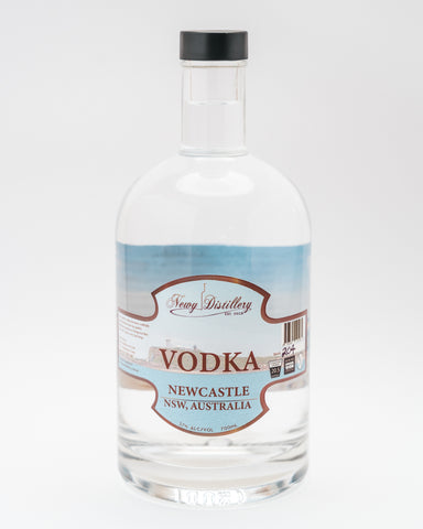 Newy Distillery SIgnature Vodka. Triple Distilled, wheat vodka. Vegan. Sugar free. 700ml 37% alc/vol.